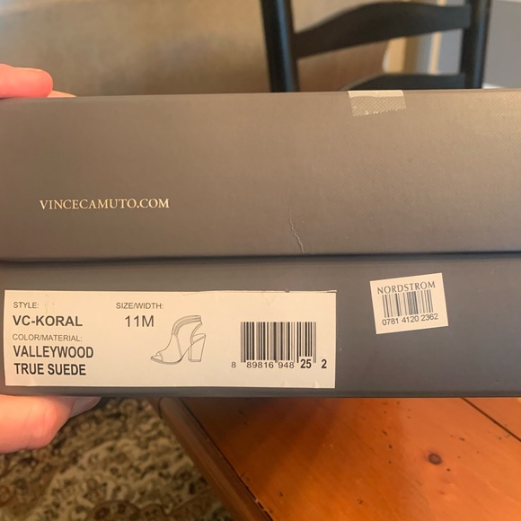 Booties - Picture 3 of 6